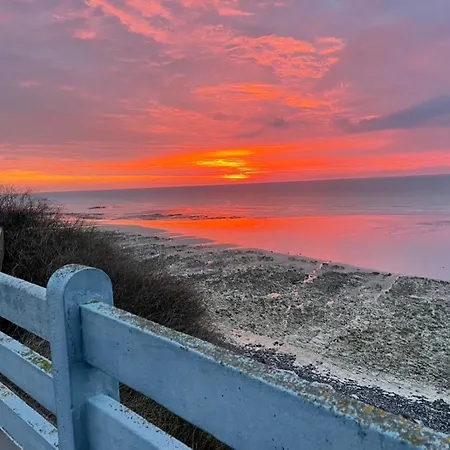 Daire L'hirondelle, Vue Avec Balcon Grand Confort-tout Inclus *